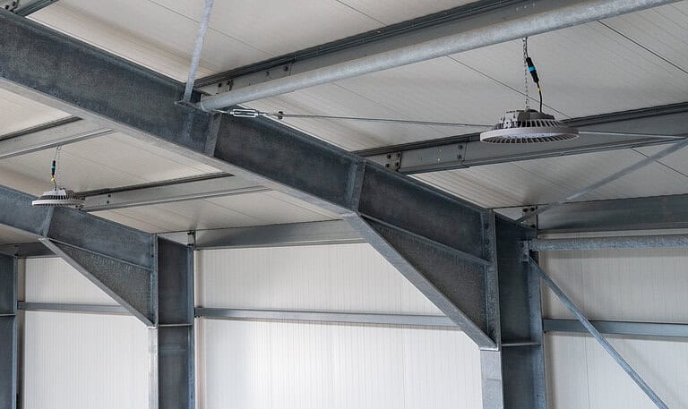 12_PACO_Werkstatthalle_Stahlträger