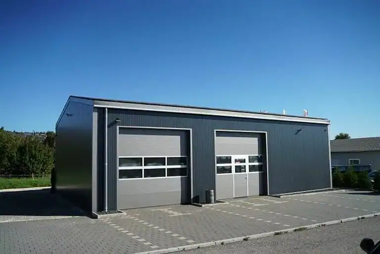 csm_01_PACO_KFZ-Werkstatthalle_waermegedaemmt_f0fc5a568b